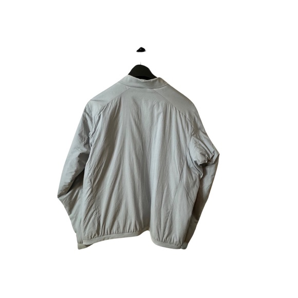 Women's Arc'teryx Atom Insulated Bomber Jacket - Picture 3 of 5